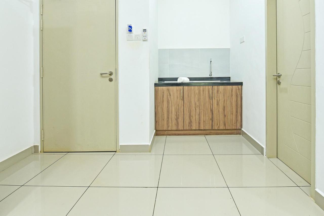 Capital O 90614 Cvia Ummul Hotel Padang Besar Kültér fotó